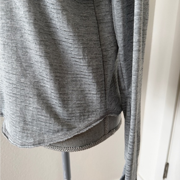 Nike Swift Women's Dri-FIT UV 1/4-Zip Running Top - Picture 4 of 8